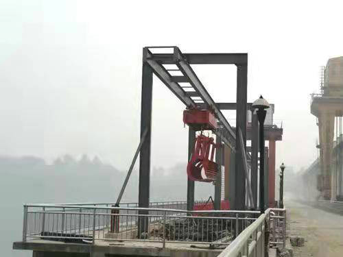 ץ���Ƅ�(d��ng)ʽ���ۙC(j��)